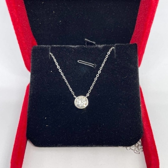 Moissanite Necklace Pendant Bezel 1 Ct Brilliant Round Cut GRA Certified - Picture 6 of 11